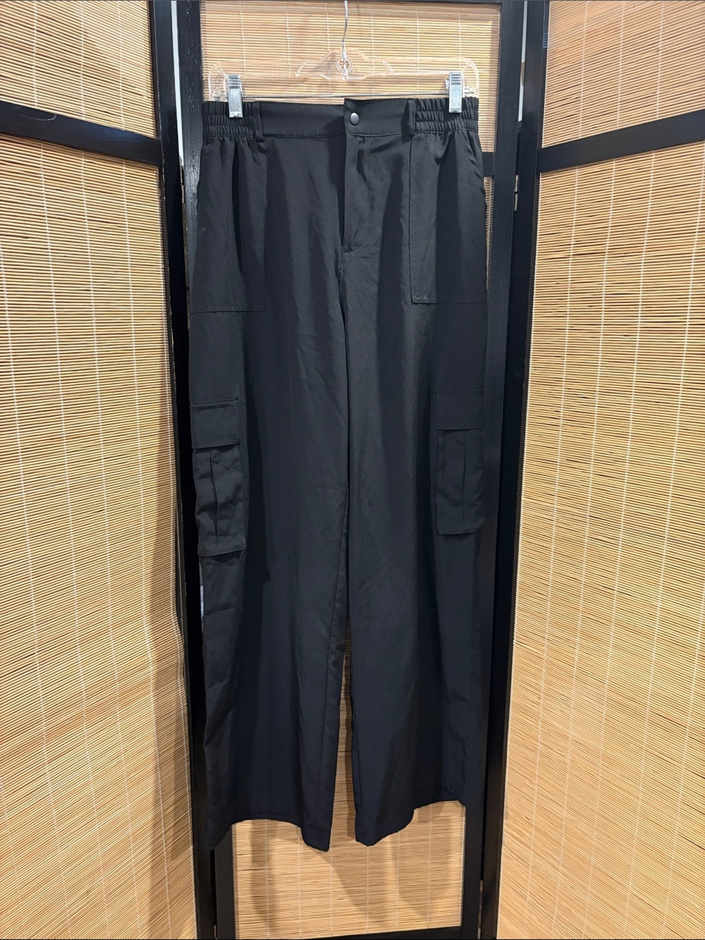 Black Cargo Pants - Classic Utility Style